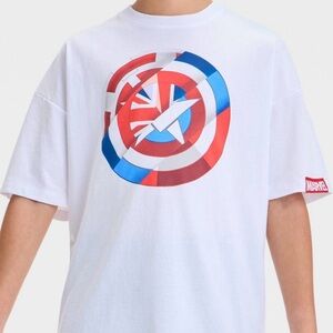 NEW Marvel Unisex Oversized Captain America Graphic Tee Size Large